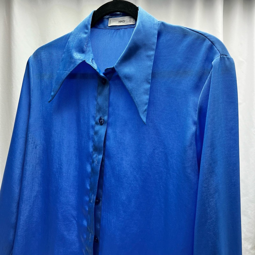 MNG by MANGO Blouse Long Sleeve Button Up Women's Size 6 Blue Point Collar